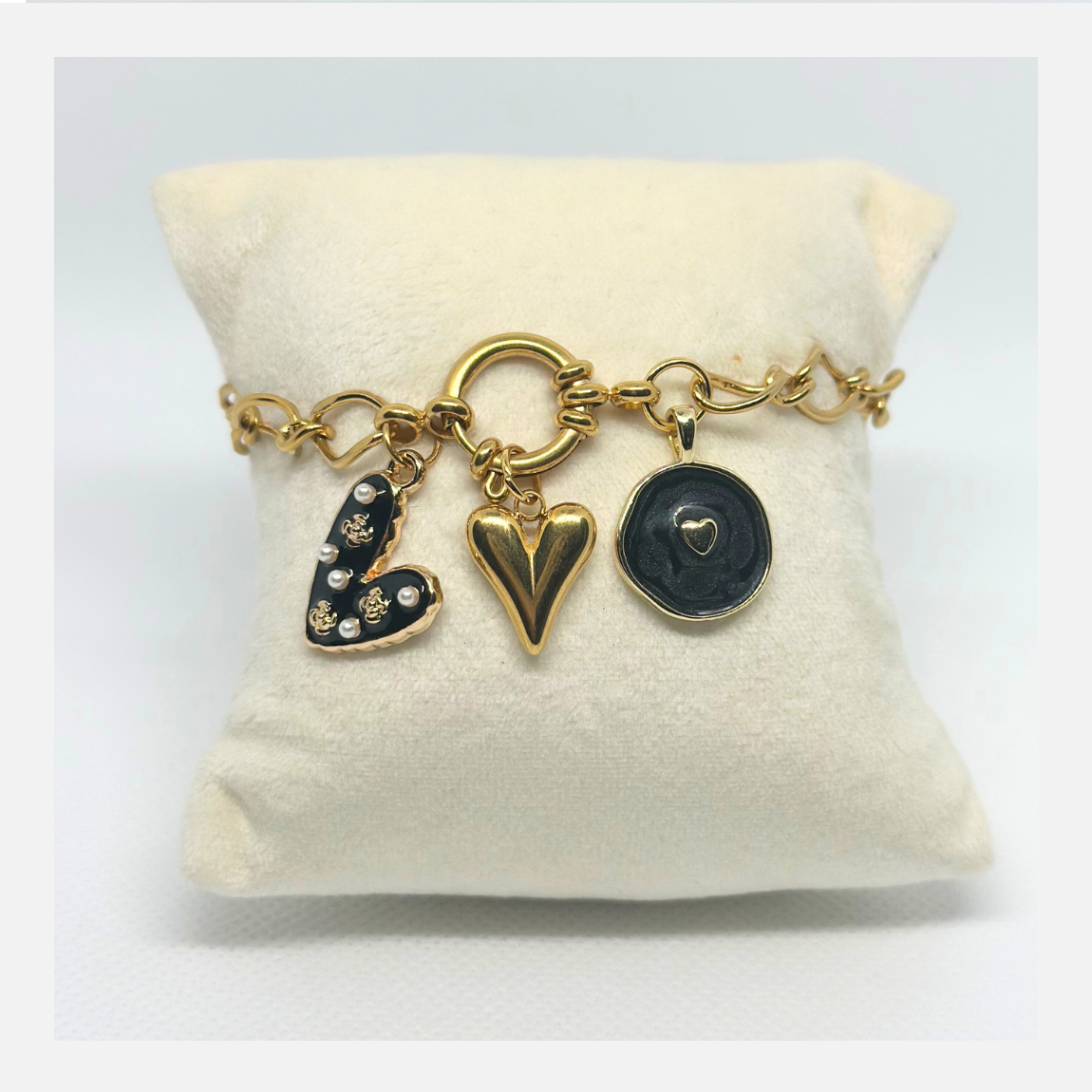 Black eye happy charm | bedelketting