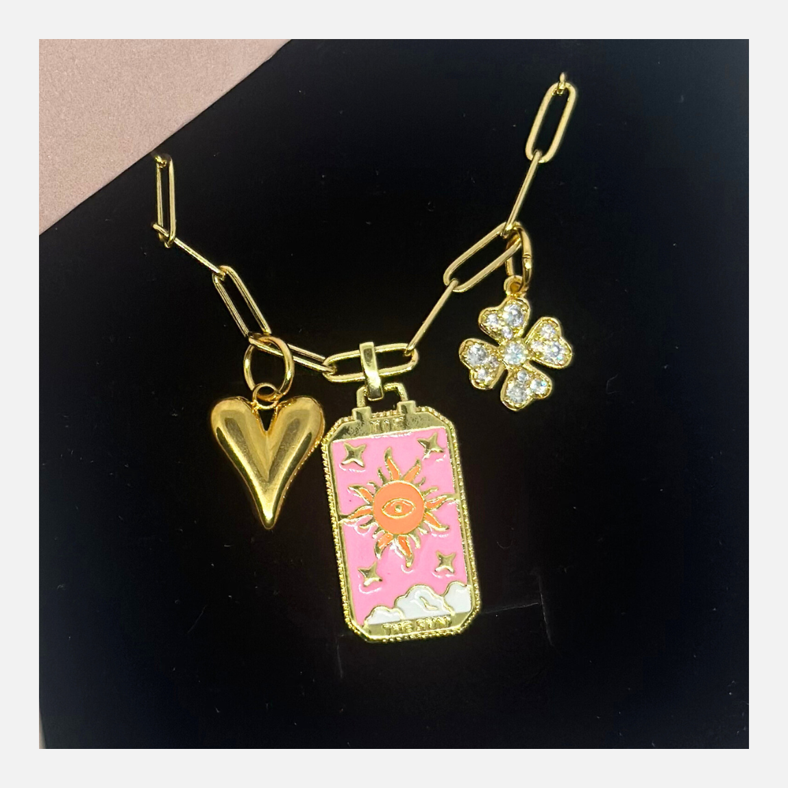 Tarot charm pink | bedelketting