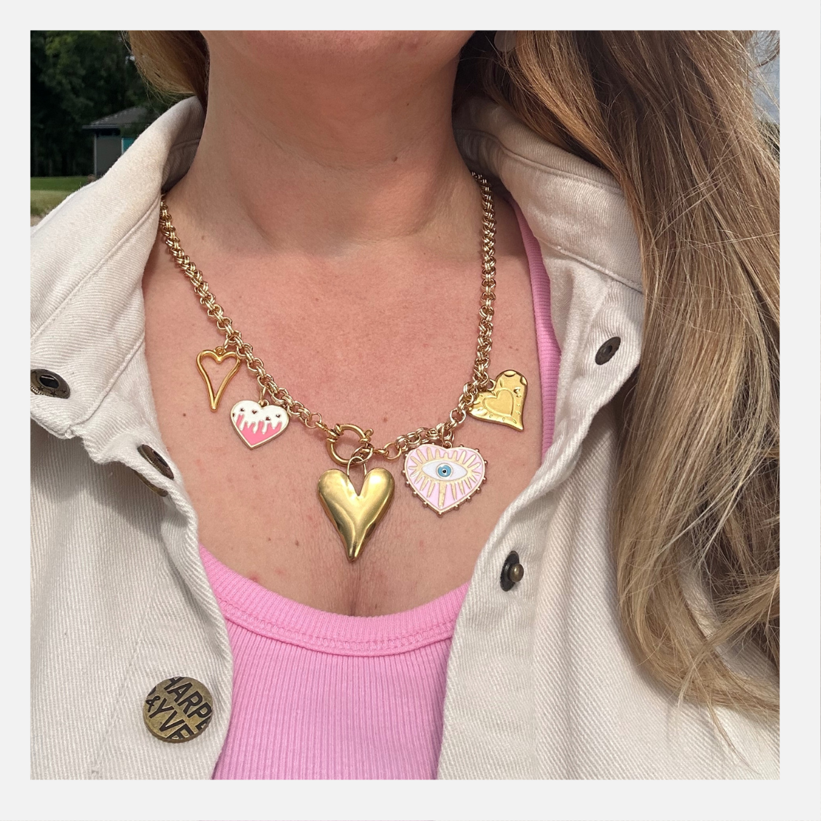Pink eye love charm | bedelketting